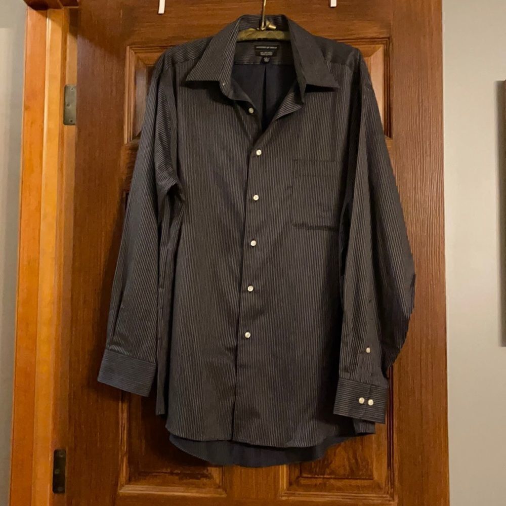 Men’s Striped Dress Shirt 